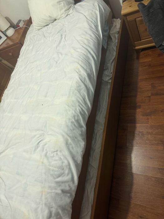 Mobilia de quarto de madeira maciça