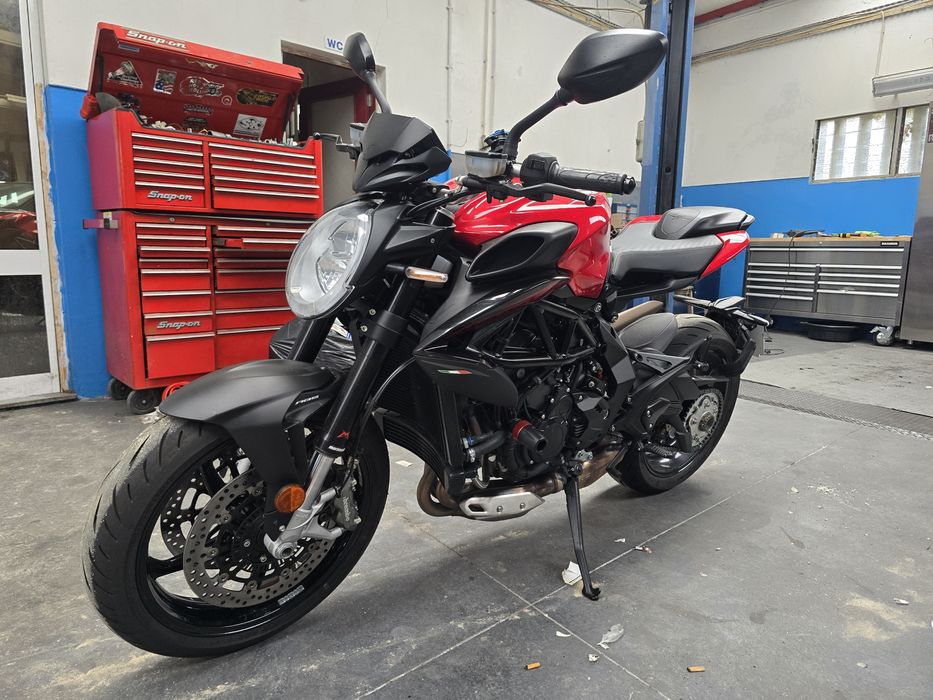 Mv Augusta brutale 800 rosso