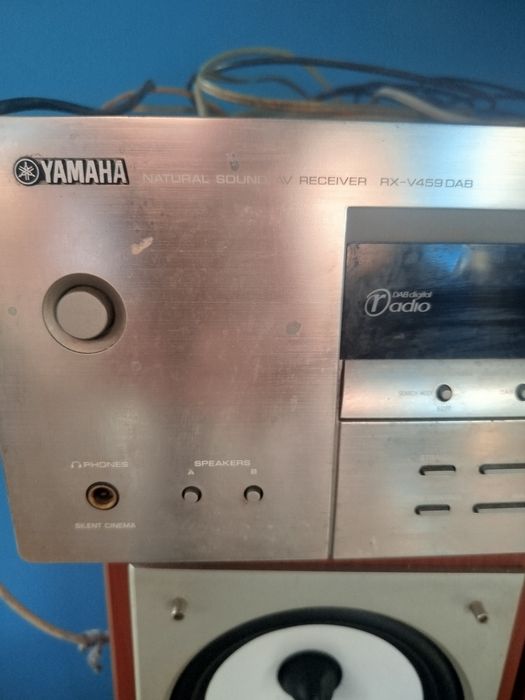 Sprzedam amplituner Yamaha plus kolumny