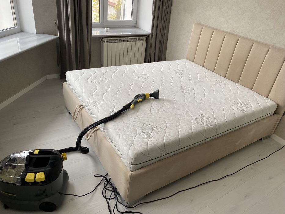 ХИМЧИСТКА МЯГКОЙ МЕБЕЛИ,Диванов,Матрасов от 700 грн.