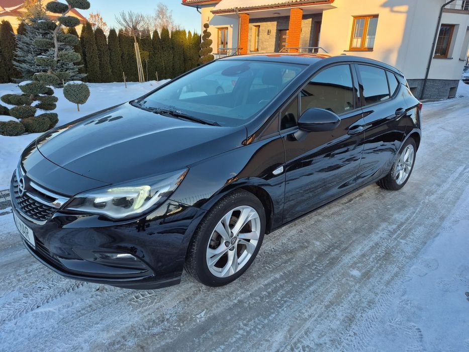 Opel Astra 1,4 Benzyna 150 ps Navi Kamera