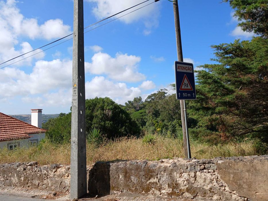 Terreno centro Vila Sintra