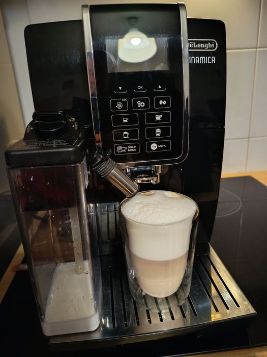 Ekspres automatyczny DeLonghi dynamica