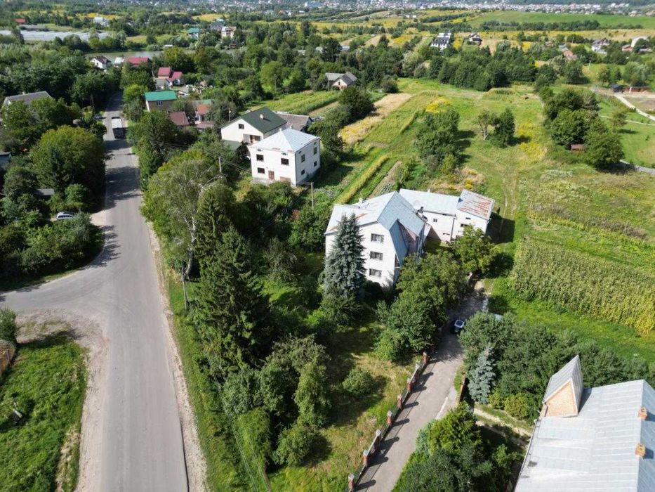 House in Sosnivka - View 2