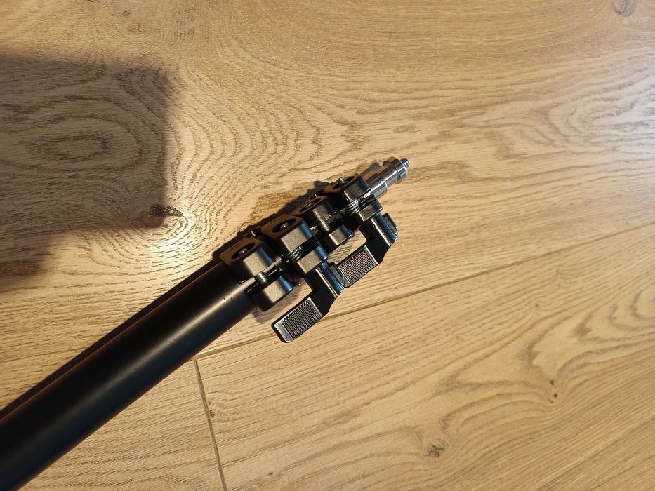120-240 Tyczka oświetleniowa boom fotograficzny Quadralite