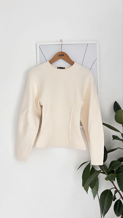 Стильний костюм Zara