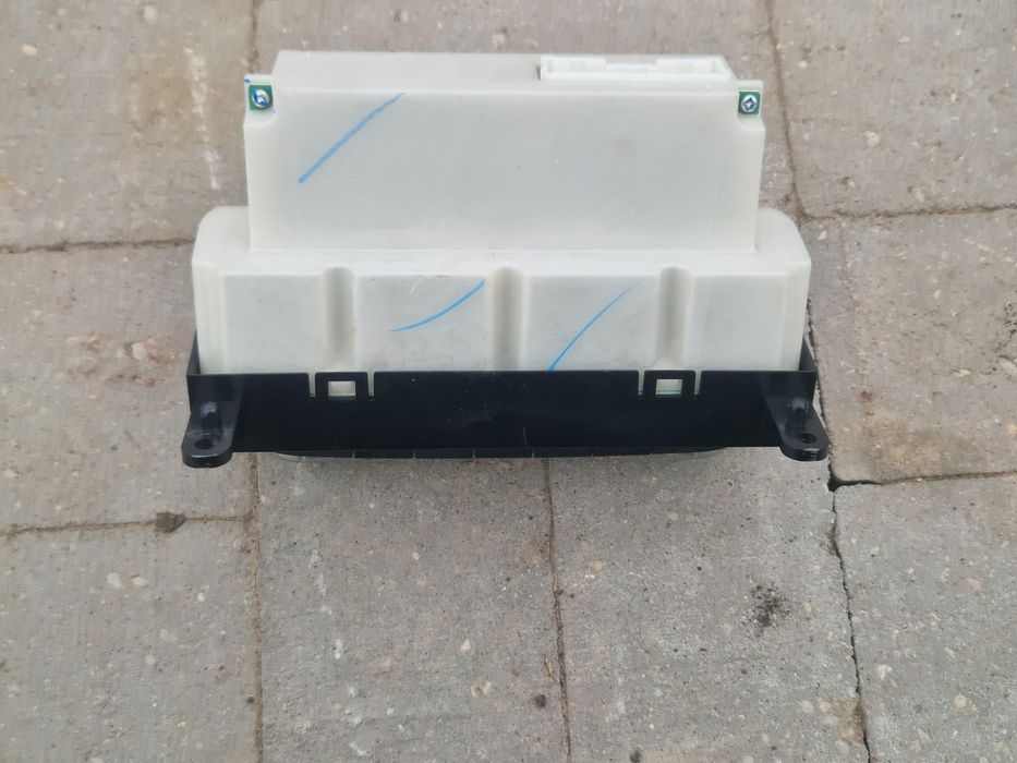 Panel klimatyzacji qashqai j10 lift