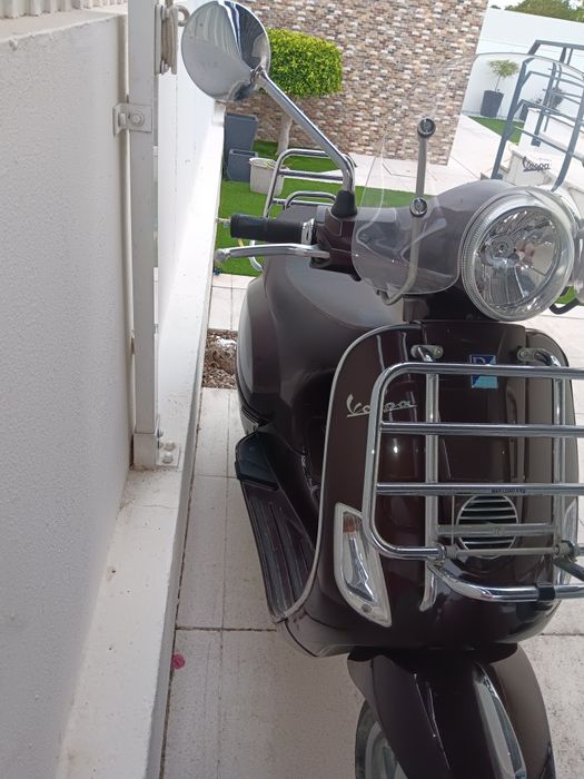 Vespa LX 125 Touring