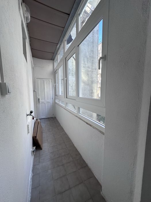 Quarto mobilado, individual, despesas incluidas, estudantes ou trabalhadores