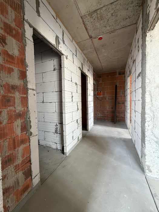Продаж 2-х кім квартири з терасою