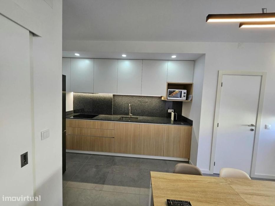 Quarto - localizado em Sé de Braga e São Lázaro Braga