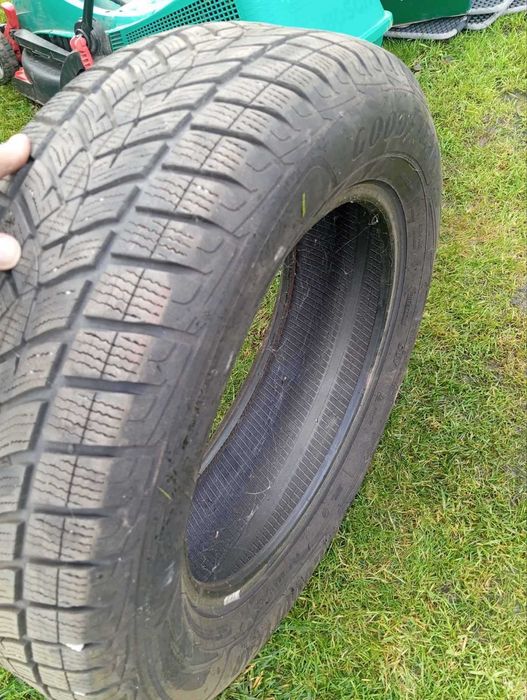 Шини зима 225/65/R17 GoodYear UltraGrip (зимова гума, резина))
