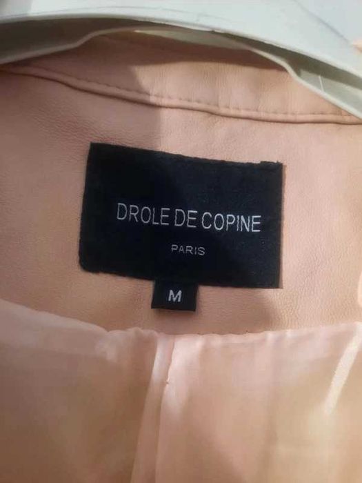 Skórzana pudrowa kurtka ala motocyklowa rozmiar M  DRÔLE DE COPINE