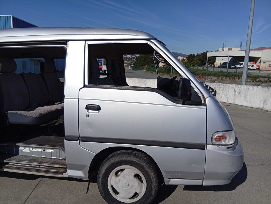 Carrinha Hyundai H100 _ 1 dono _ 9 lugares