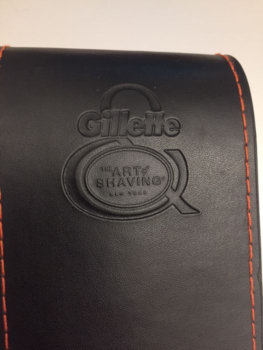 Gillette, кожаный чехол для станка