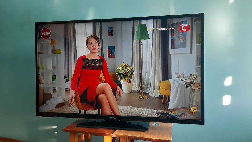 48" TELEFUNKEN (Німеччина)