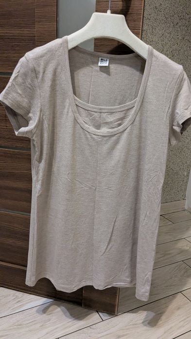 Футболка для годування