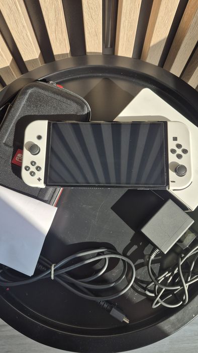 Nintendo Switch Oled Dodatki zestaw dokument