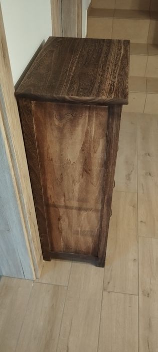 Sprzedam stara szafke