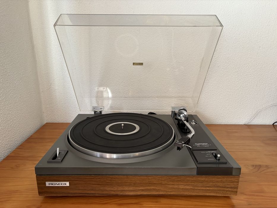 Gira discos Pioneer PL-112 D