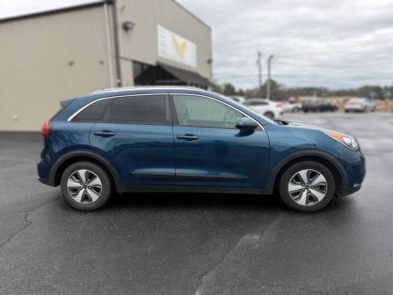 2018 Kia Niro LX
