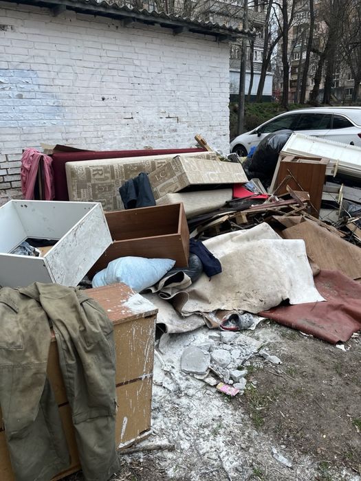 Вивіз сміття Крюківщина / Вишневе • Виїзд сьогодні