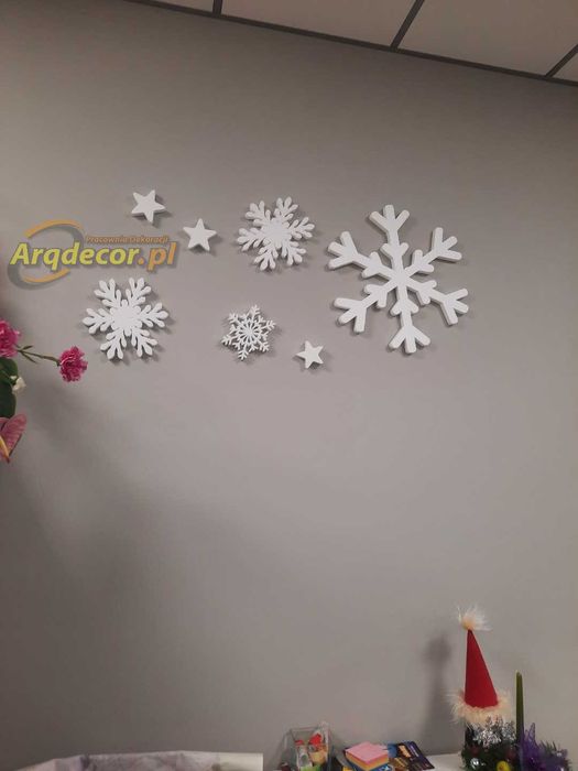 Śnieżynki styropianowe 16 cm. Komplet 18 sztuk. Boże Narodzenie