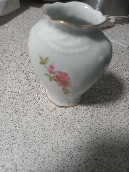 Jarra de porcelana pequena