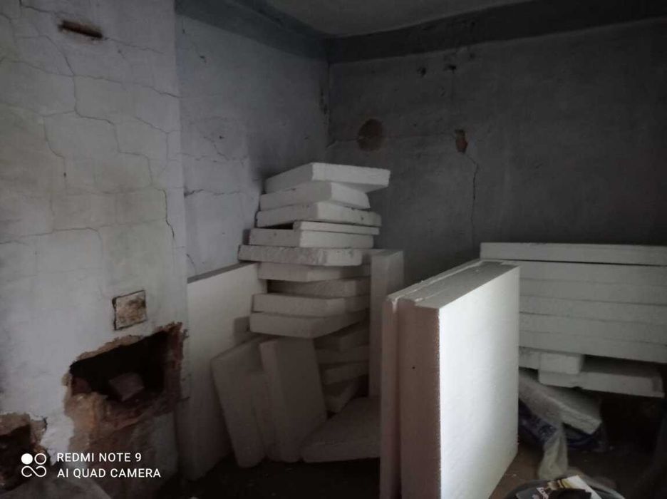 Продам Дом-4 комн. 63 м. кв. (треб. кап. рем. ), уч. 4 сот. 5 Военная-Столяр.
