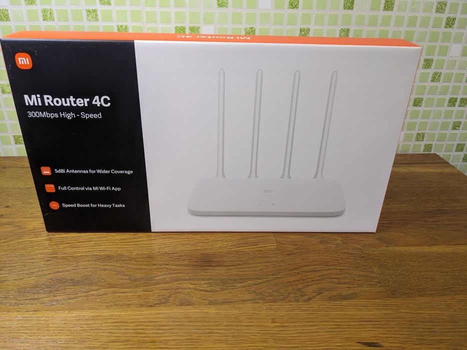 Новий нерозпакований Wi-Fi роутер Xiaomi Mi Router 4C
