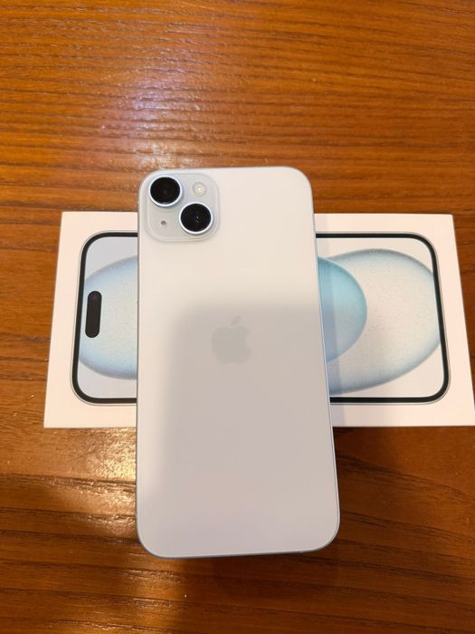 Iphone 15 plus  257GB. azul claro