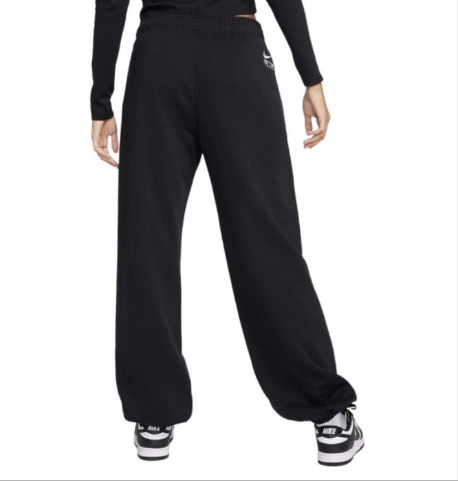Штани  Nike жіночі