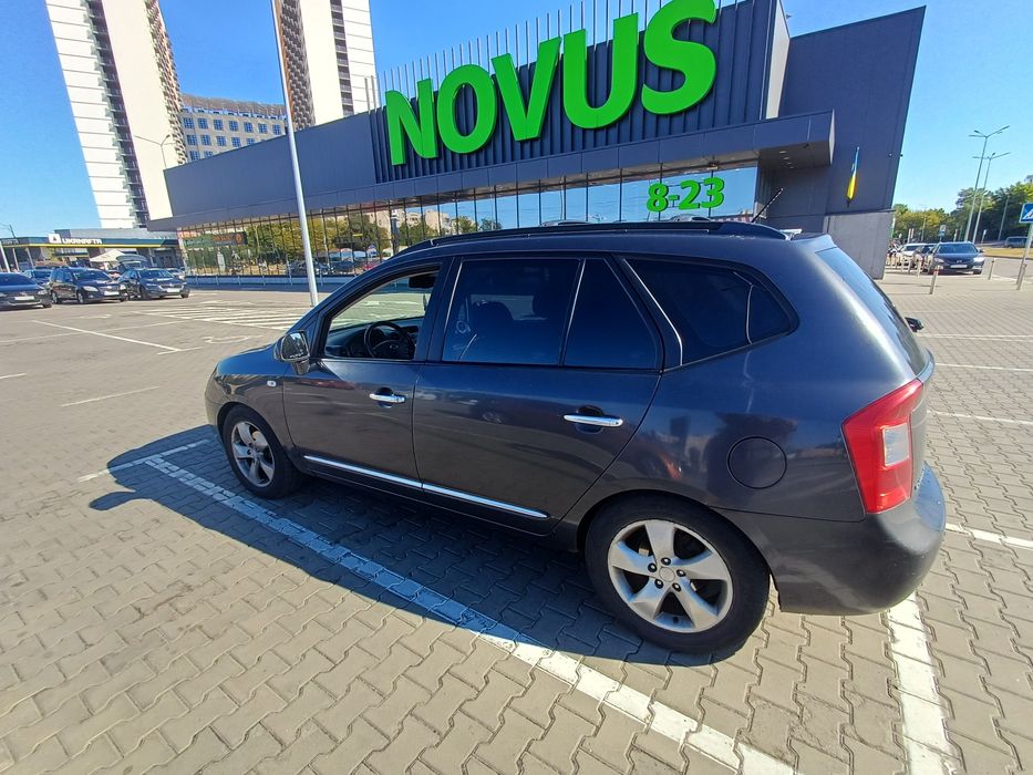 авто легкові автомобілі кіа