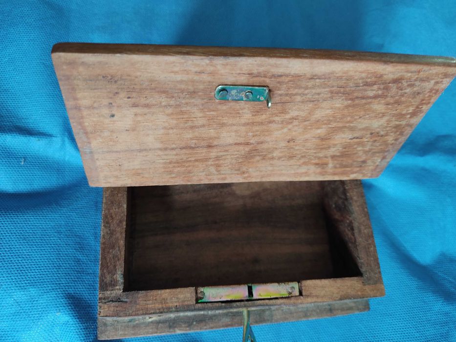 Vendo mini baú tipo livro64285405409539121