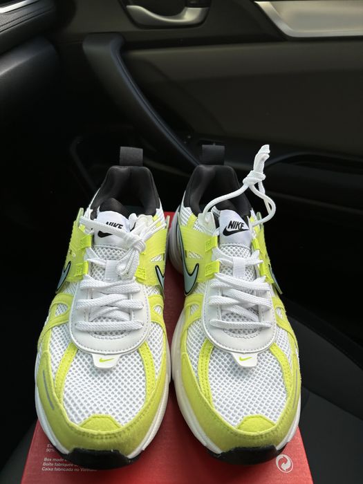 Женские Nike V2K Run  Новые  Оригинал