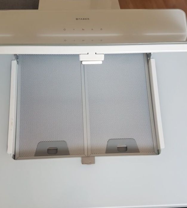 Okap kuchenny, Nowy okap Faber cocktail xs wh 55