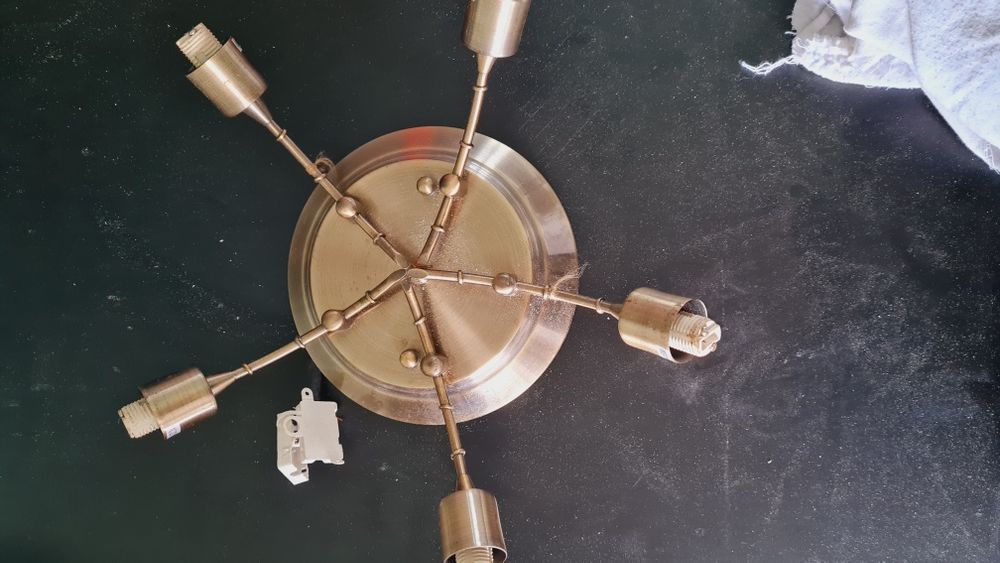 Lampa sufitowa złota