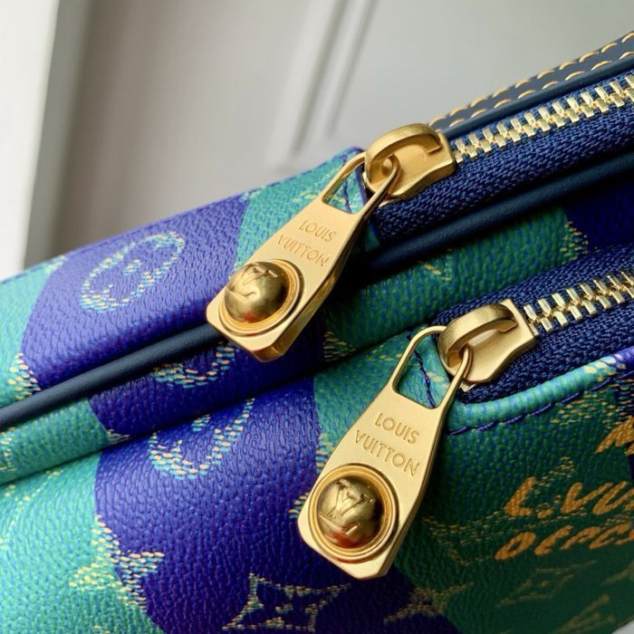 Сумка мужская Louis Vuitton Avenue slingbsg слинг бананка зеленая