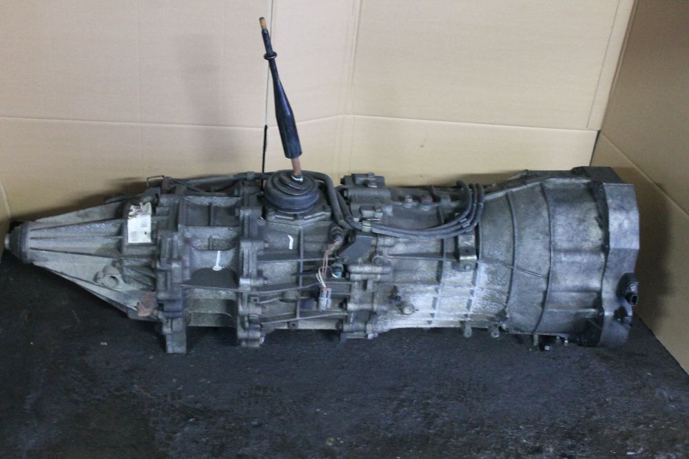 Skrzynia biegów Navara d40 2.5 dci reduktor
