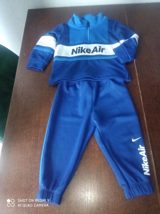 Dres Nike roz.74-80 komplet