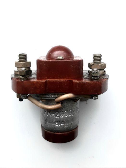 Контактор КМ-200Д-В  и  ТКД 501 ДОД.