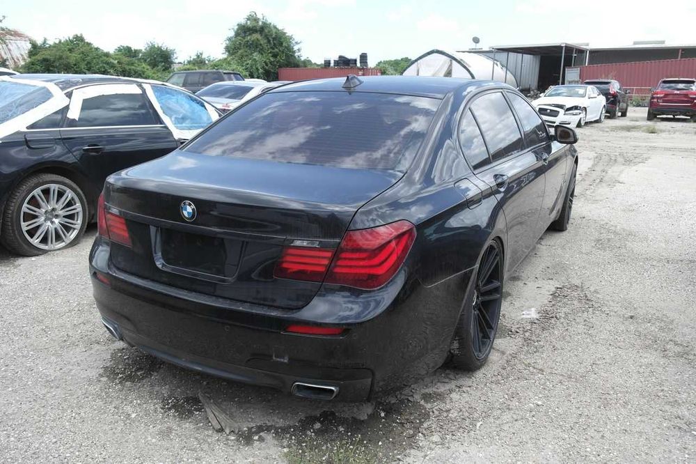 Разборка BMW 7-series G11 2016-2022 / БМВ 7 серія бу запчастини