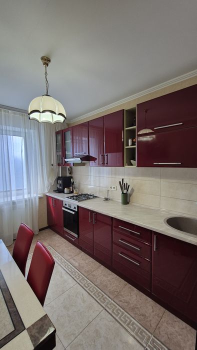 Продам 2к.квартиру 20хв. до метро Вишневе Південна