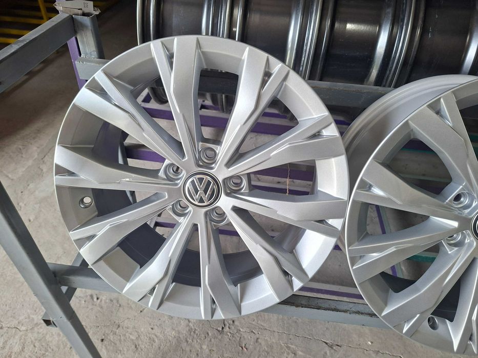 Оригінальні диски  Фольцваген 5/112 R17 7J ET40 Volkswagen.