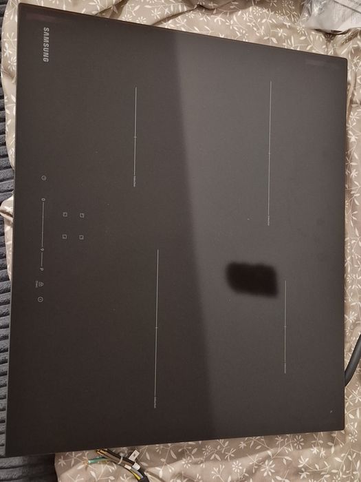 Płyta indukcyjna Samsung NZ64T3707A1/UR