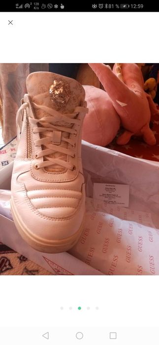 Новые фирменные оригиналы от GUESS