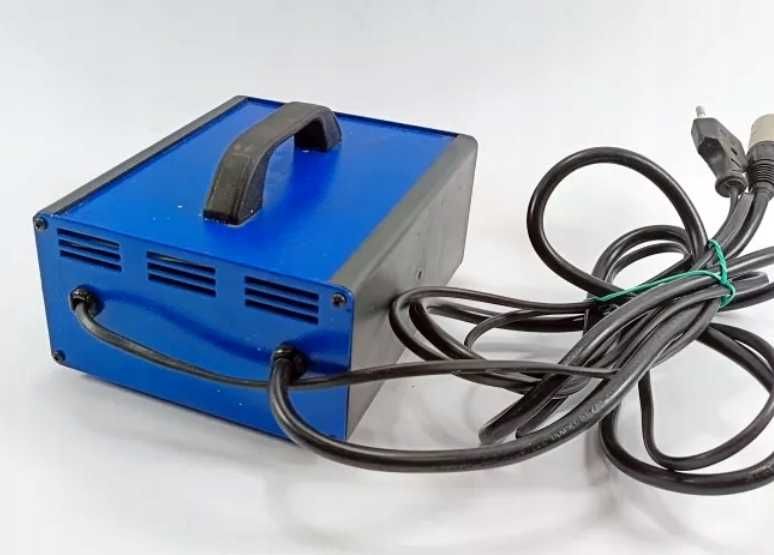 Зарядное устройство для инвалидной коляски Otto Bock 24V/ 6Ah Charger