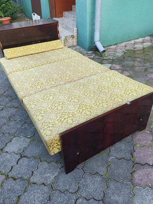 Ліжко з тумбою (самовивіз)