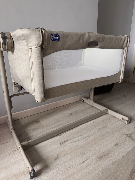 Приставне ліжечко Chicco Next2Me Magic