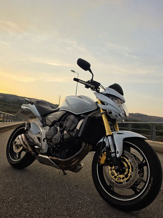 Honda Hornet 17k kms